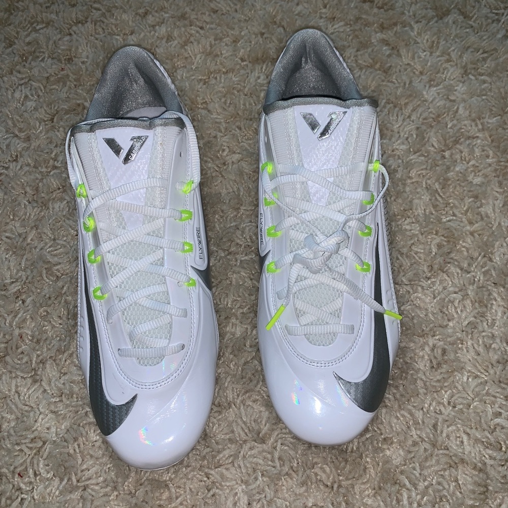 Men’s Nike Football Cleats Vapor Carbon 2.0